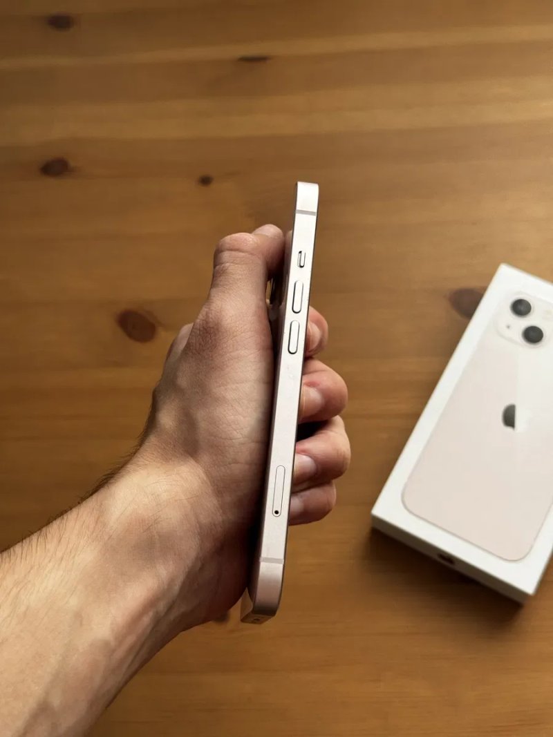 iPhone 13 рожевого кольору на 128гб — фото 8