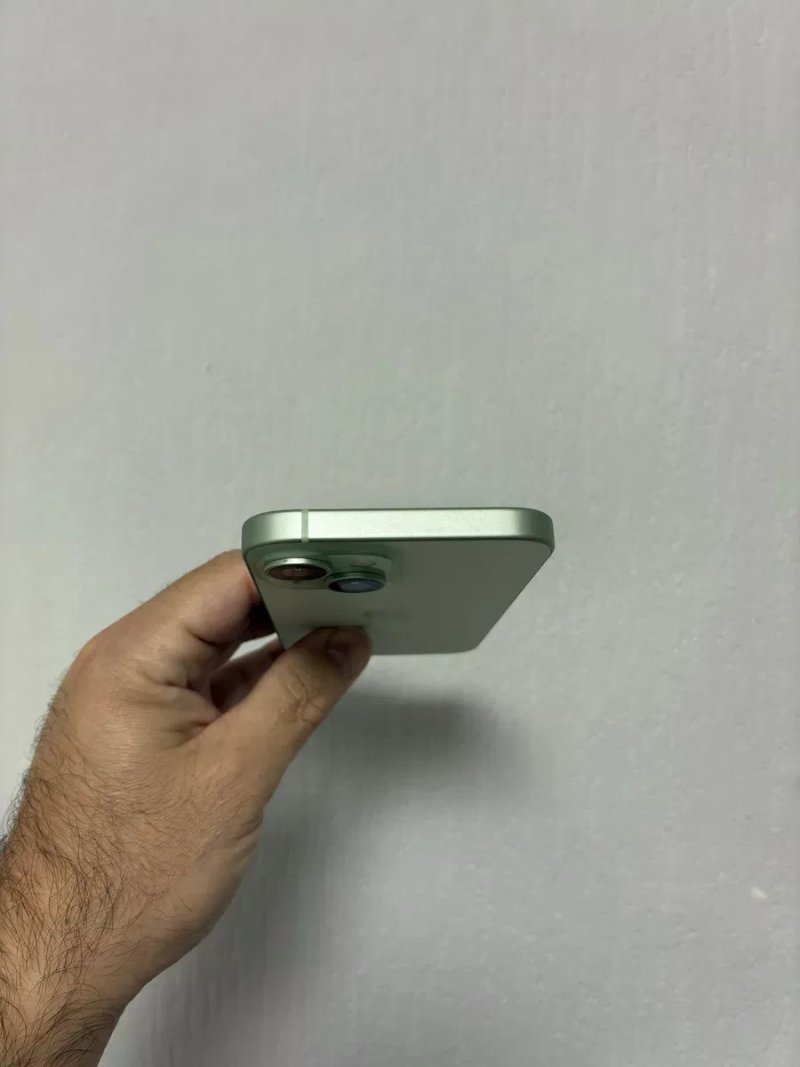 iPhone 15 128gb Green esim — фото 5