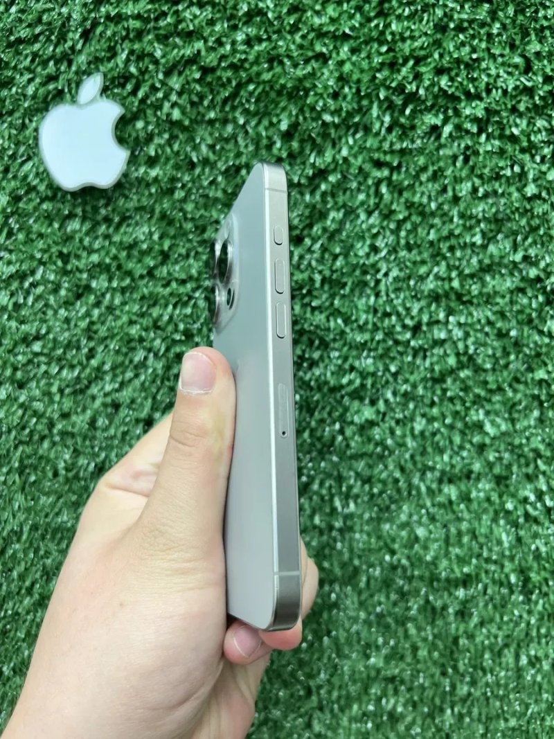 iPhone 15 Pro 128gb Natural T. Neverlock в Чудовому стані / АКБ 87%! — фото 3