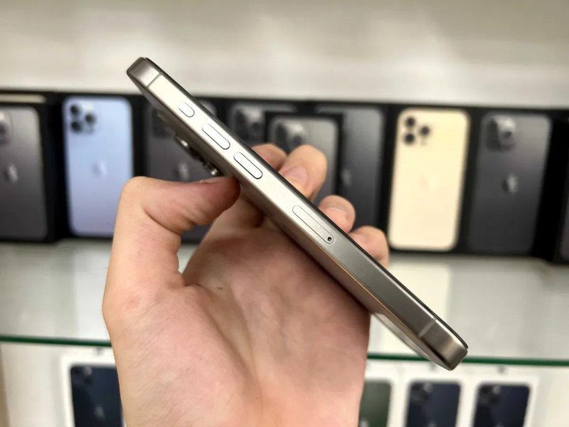 iPhone 15 Pro 256 GB Neverlock | Магазин | Гарантія — фото 4