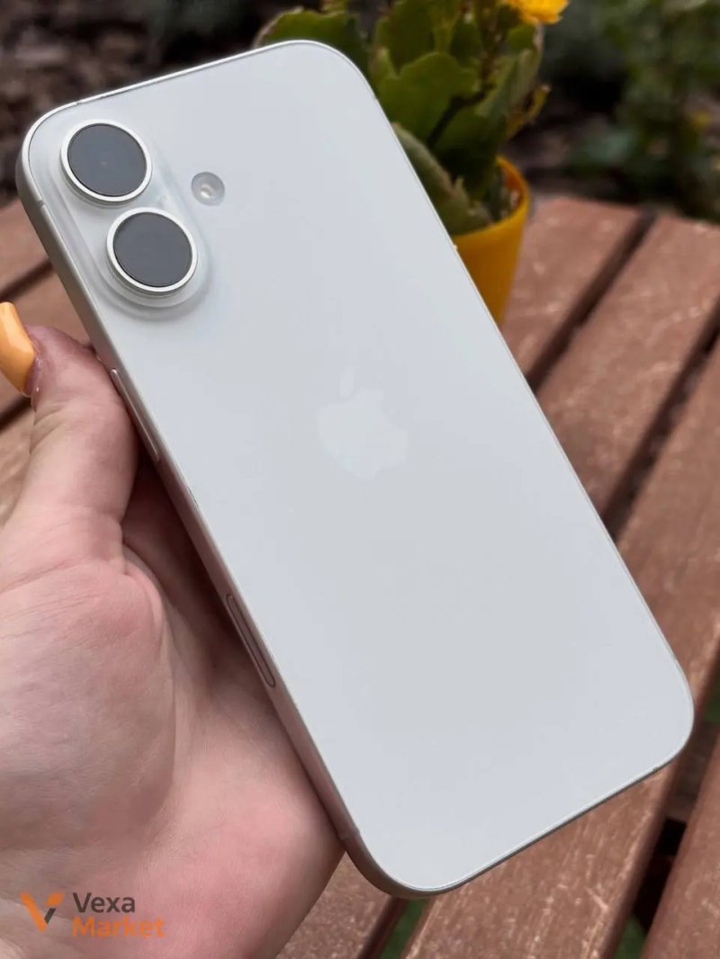 iPhone 15 Pro 256GB White — фото 5