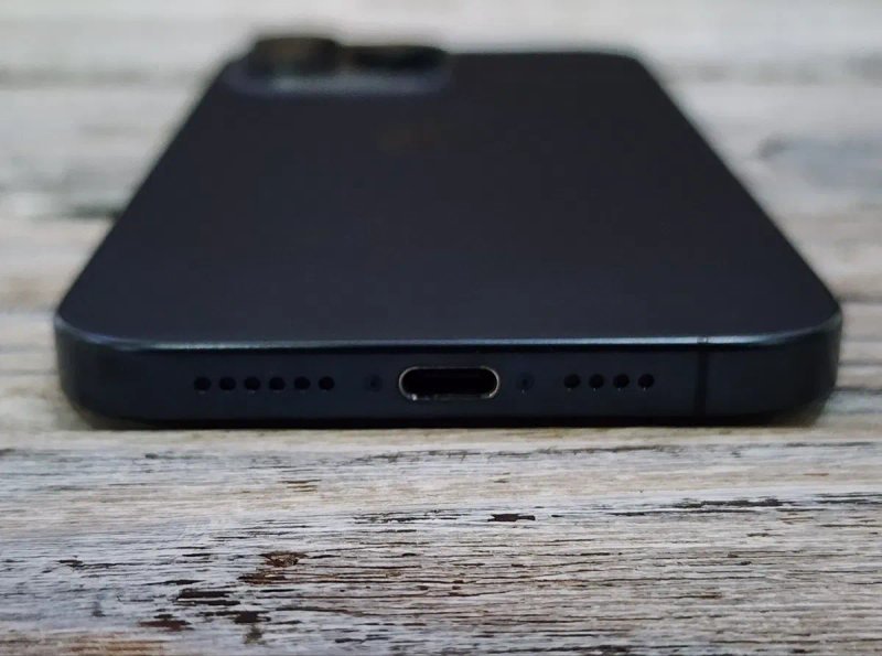 iPhone 15 Pro Max 256 blue esim / 699$ emojiestore — фото 6