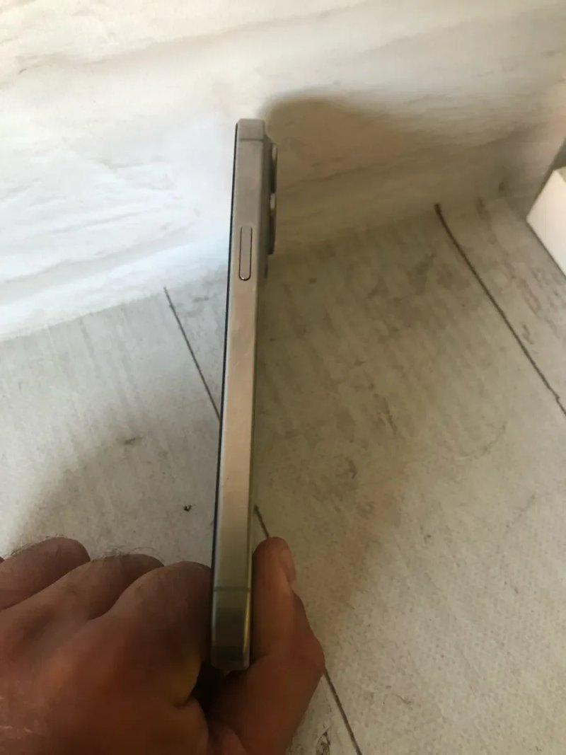 iPhone 15 Pro Max 256 Natural Titanium как новый — фото 6