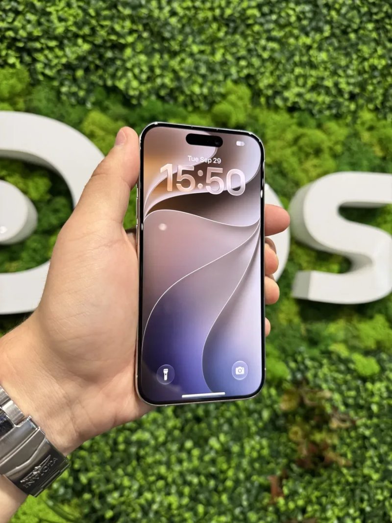 iPhone 15Pro 256Gb White Titanium Neverlock Магазин! Гарантія! Айфон — фото 2