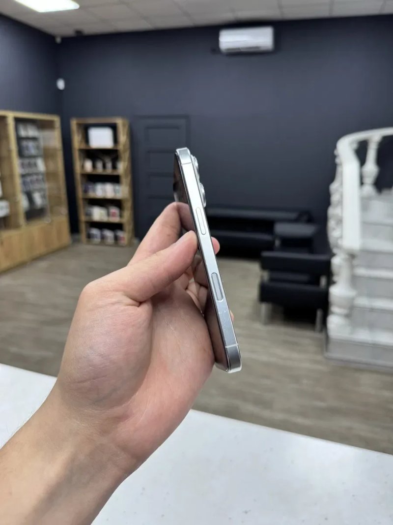 iPhone 16 Pro 128gb White Titanium Neverlock з Гарантією! — фото 2