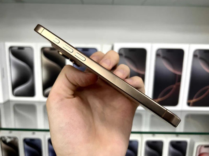 iPhone 16 Pro Max 256 GB Neverlock | Магазин | Гарантія — фото 4