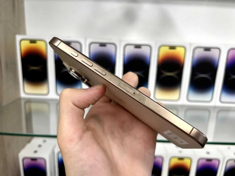 iPhone 16 Pro Max 256 Gb Neverlock / Магазин + Гарантія — фото 4