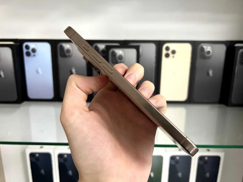 iPhone 16 Pro Max 256 GB Neverlock | Магазин | Гарантія — фото 4