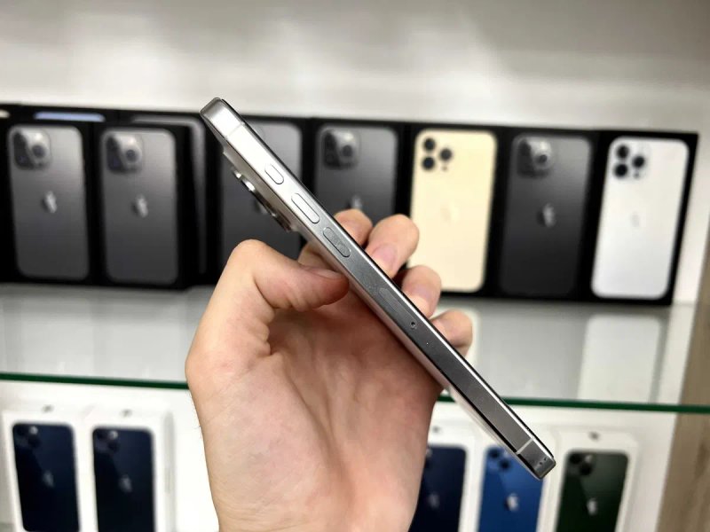 iPhone 16 Pro Max 256 GB Neverlock | Магазин | Гарантія — фото 3