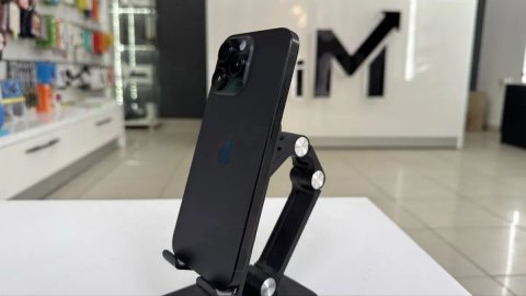 iPhone 16 Pro Max 512Gb Black Titnium Новий стан 99% АКБ Вітринний e-sim 990$