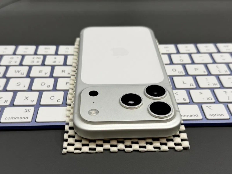 iPhone 17 Pro  1TB Silver (АКБ 94% 314 циклів, iCloud заблокований) — фото 5
