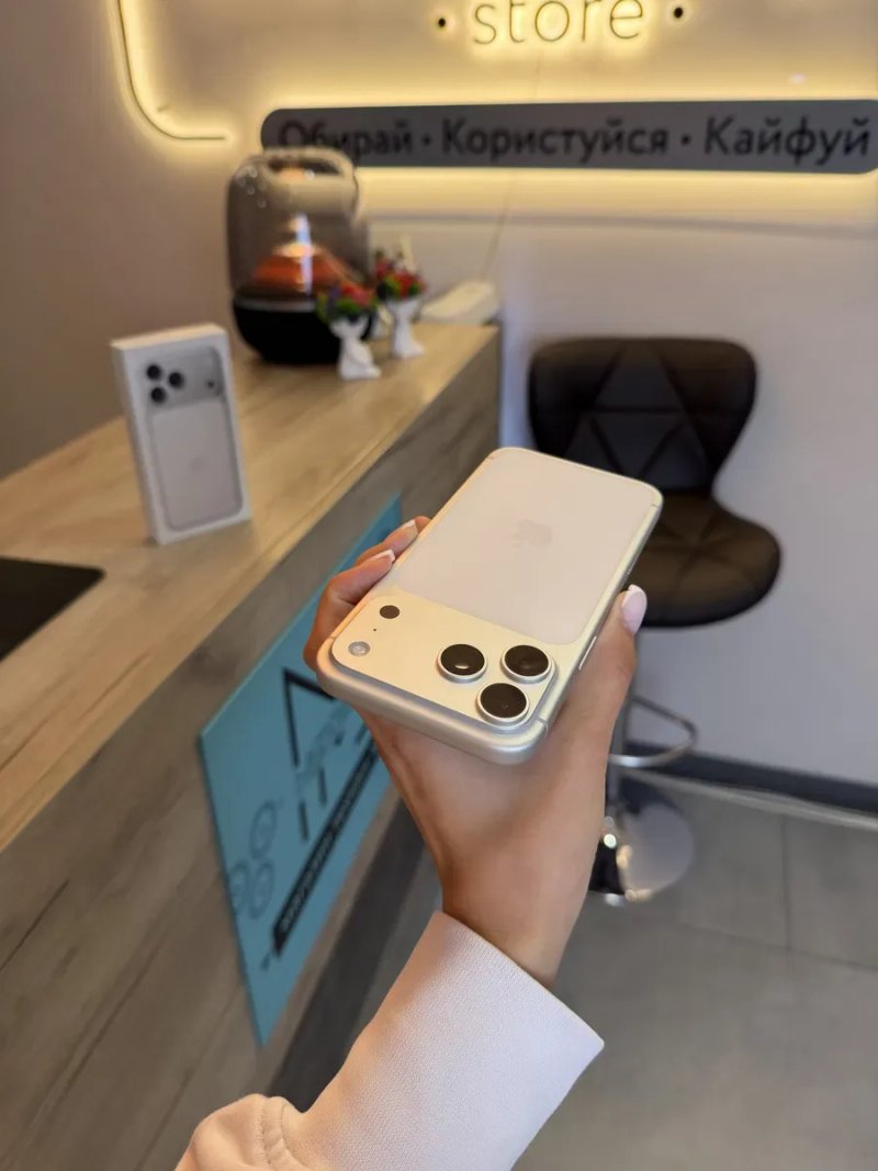 Iphone 17 Pro Max 256 Gb Silver 100% Акб Global Sim Розстрочка Обмін Магазин — фото 4