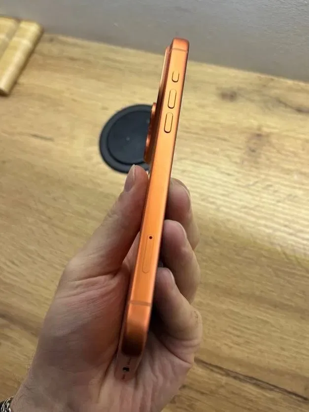 iPhone 17 Pro Max 256Gb Cosmic Orange Neverlock — фото 6