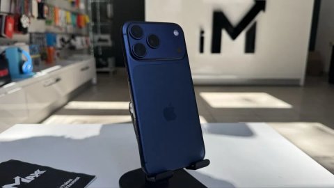 iPhone 17 Pro Max 256Gb Deep Blue Фіз.Сім 96% Повноцінний без блокувань  1090€