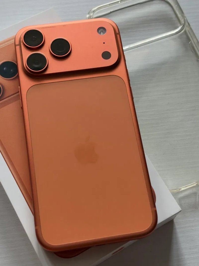 Iphone 17 Pro Max 512 Gb — фото 2
