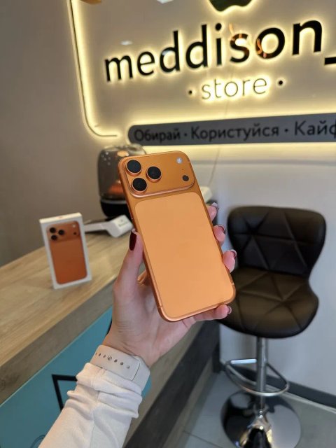 Iphone 17 Pro Max 512 Gb Cosmic Orange 100% Акб 36 Циклів Розстрочка Обмін Магазин