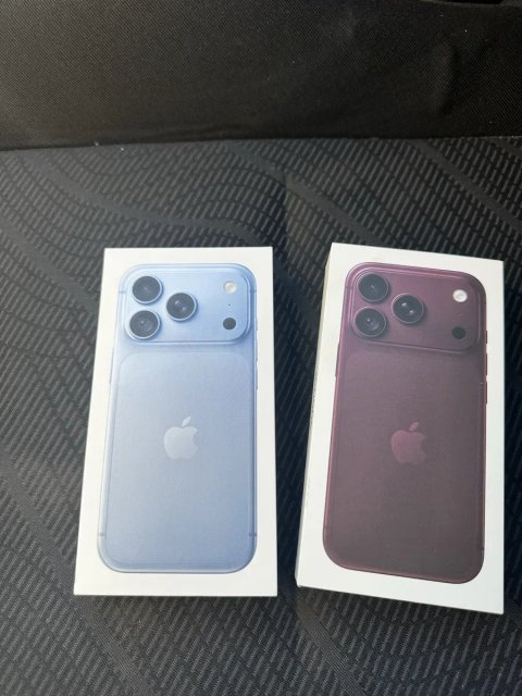 iPhone 18 Pro 256/eSIM (Burgundy), iPhone 18 Pro 512/eSIM (Glacier)