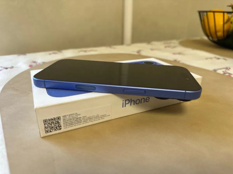 16 IPhone 256 Gb Ultramarine Neverlock Стан Нового — фото 2
