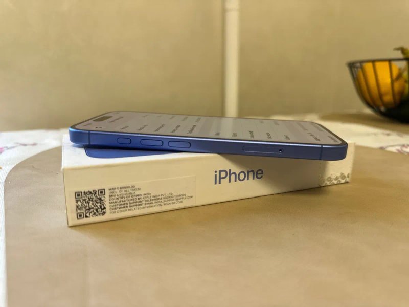 16 IPhone 256 Gb Ultramarine Neverlock Стан Нового — фото 3