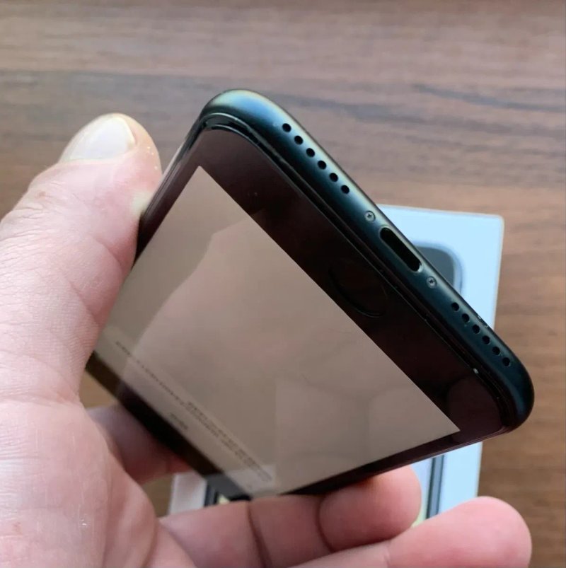 iPhone SE 3 2022 64gb Neverlock — фото 8