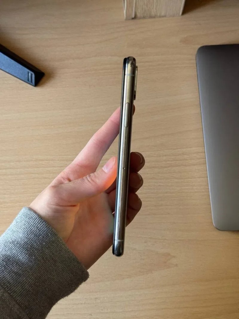 iPhone X 64GB Silver (Сріблястий) — Neverlock, гарний стан — фото 5