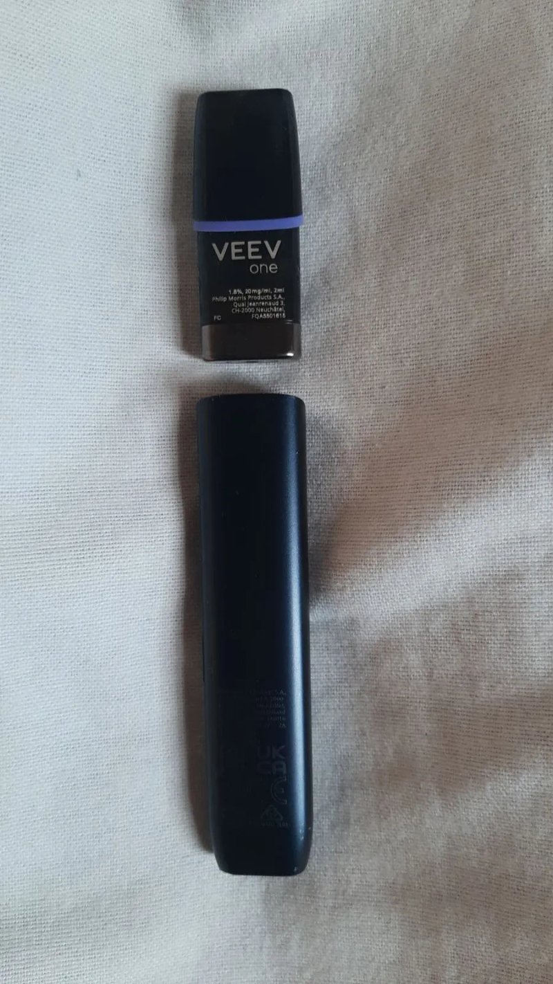 IQOS 2.4 Plus:2шт+2шт тримач. IQOS 3 DUO:3шт+2шт тримач. lil SOLID 2.0-3шт. IQOS 3 MULтI -1 шт. Мини-вейп VEEV ONE-1 шт. — фото 7