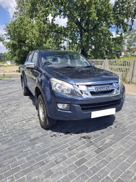 Isuzu D-Max II 2013