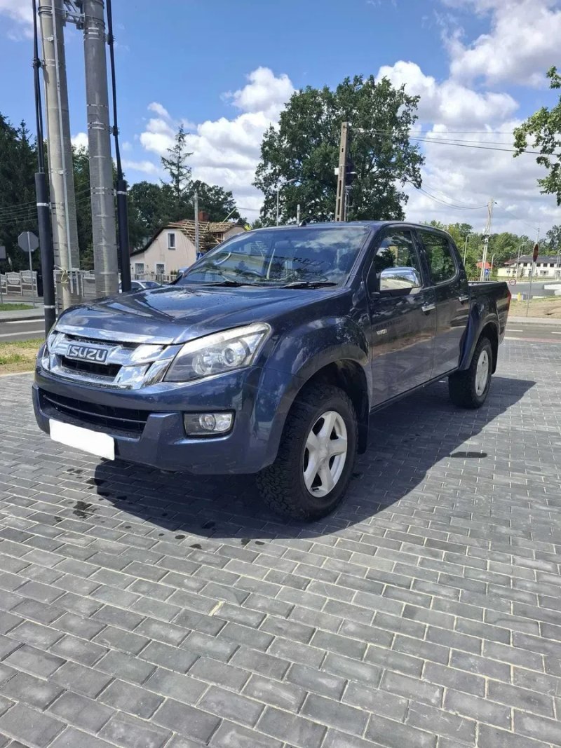 Isuzu D-Max II 2013 — фото 2