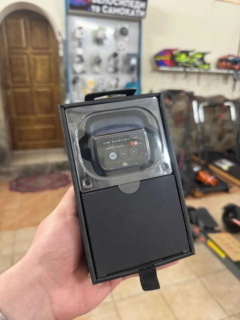 JBL Tour Pro 3 — преміальні TWS-навушники з гібридними dual-driver — фото 7