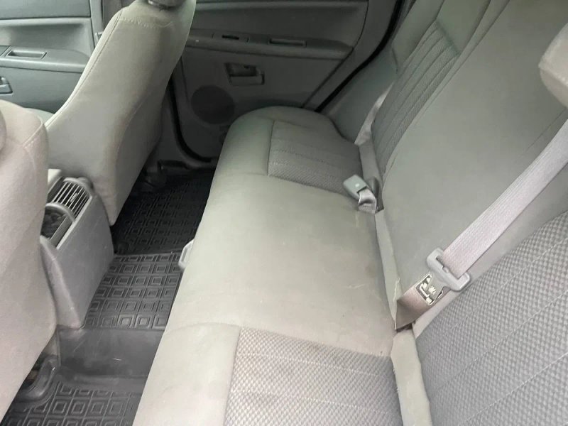 Jeep Grand Cherokee( Джип Гранд Чероке) 3,0 Дизель 2005 Рік Автомат Повний привід 4Х4 Гарний Джип — фото 7