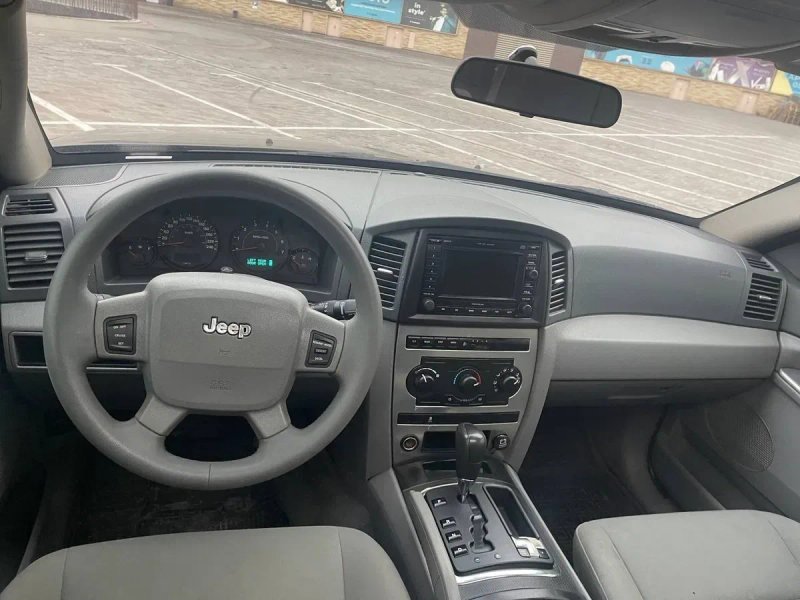 Jeep Grand Cherokee( Джип Гранд Чероке) 3,0 Дизель 2005 Рік Автомат Повний привід 4Х4 Гарний Джип — фото 8