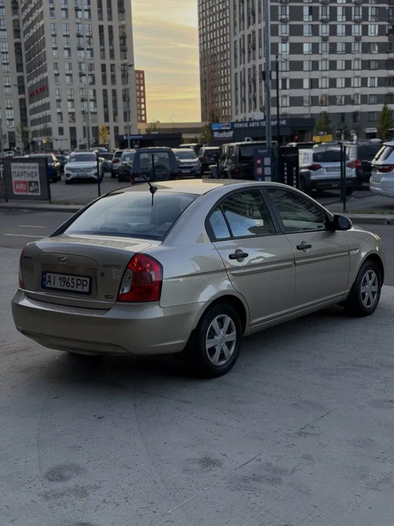 Капсула времени Hyundai Accent 2008 1.5 дизель — фото 4