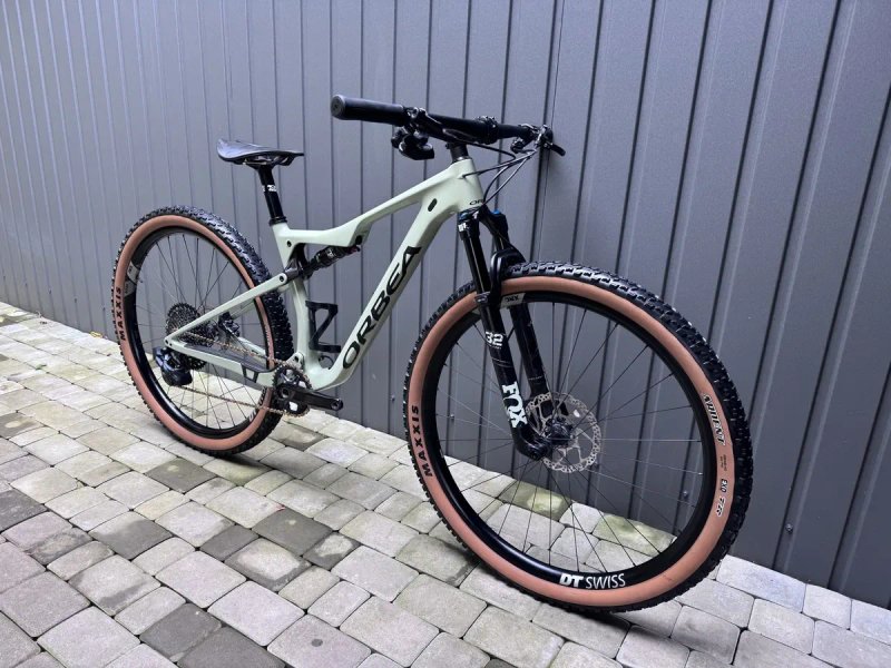 Карбоновий Велосипед Orbea Oiz AXS. Вилка Fox — фото 3