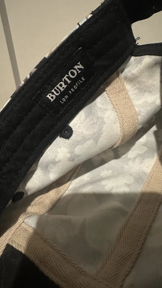 Кепка унісекс burton 5 panel з квітковим принтом — фото 5