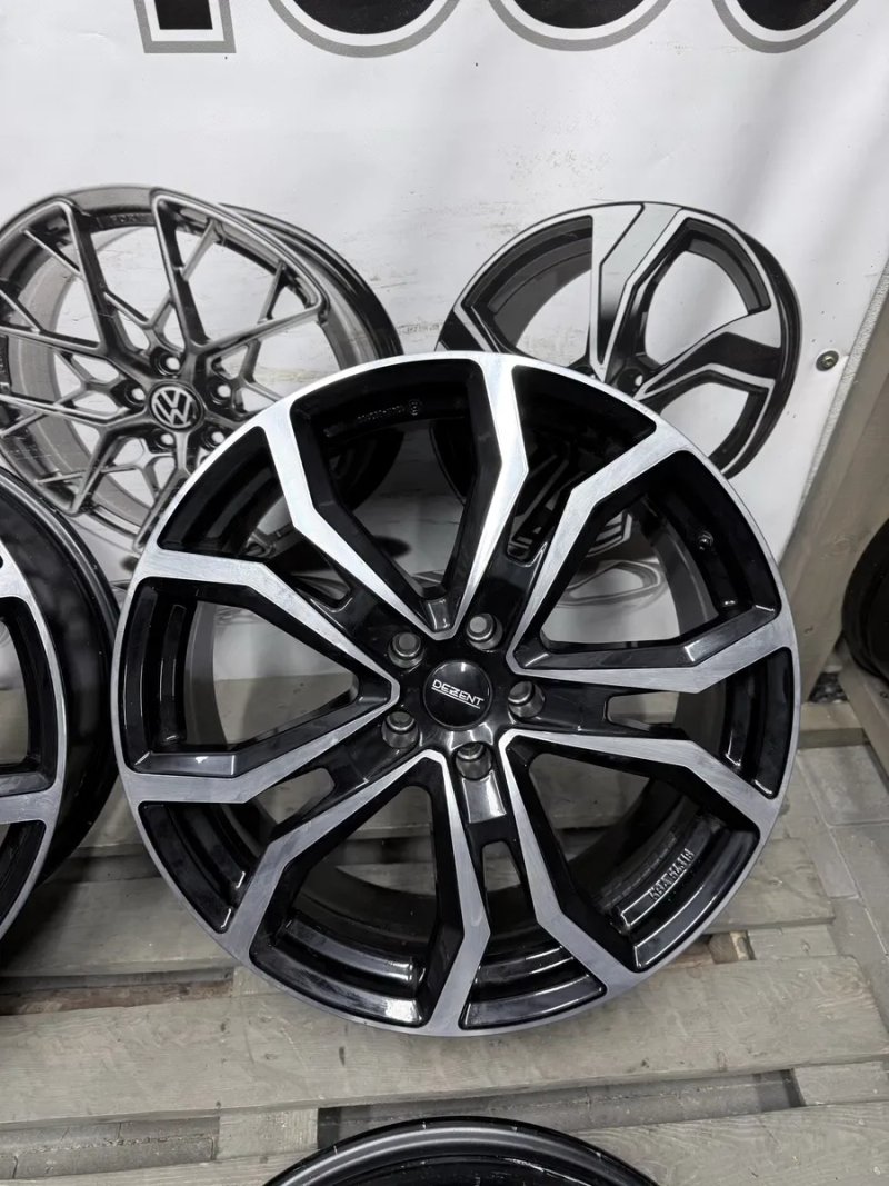 Хороші диски литі 5/112/20 Dezent Audi Vw — фото 5