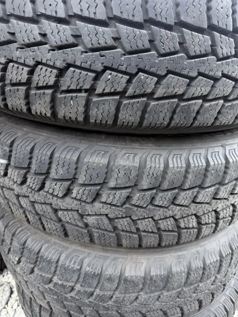 Хороші шини 235/85/16 Kumho — фото 4