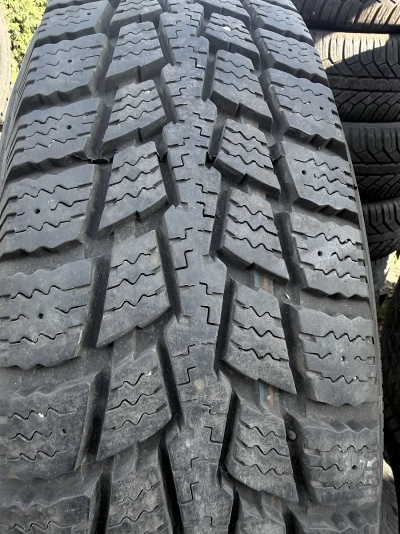 Хороші шини 235/85/16 Kumho — фото 7