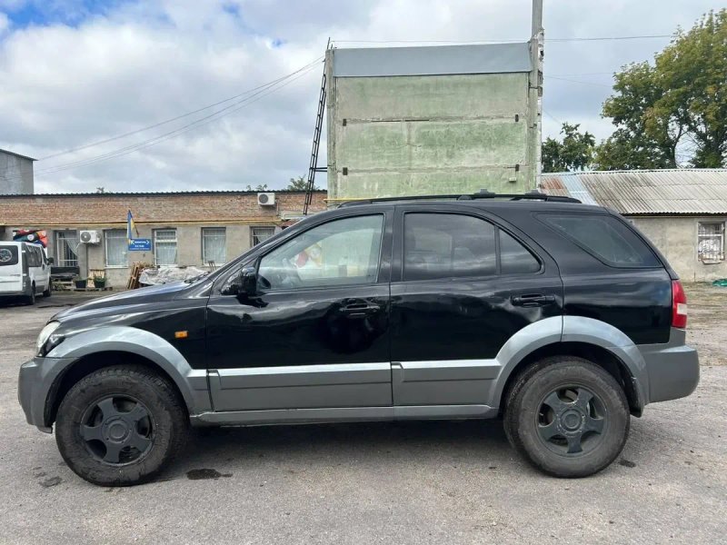 Kia Sorenta (Кіа Сорента)2,5 Дизель 2004 рік Автомат Повний привід 4Х4 Гарний джип — фото 4