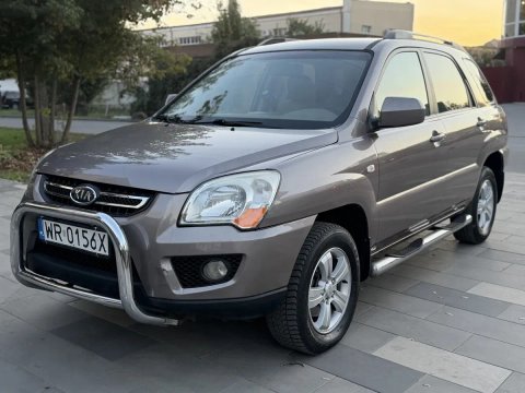 Kia Sportage 2.0 дизель 2008 год