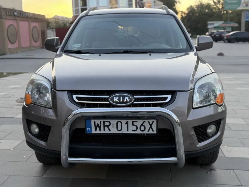 Kia Sportage 2.0 дизель 2008 год — фото 2