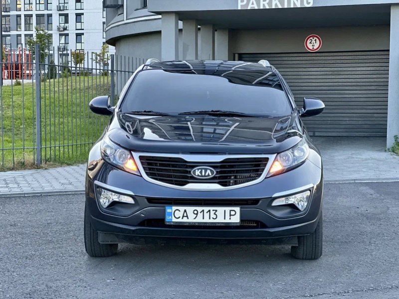 Кіа Sportage 2012 — фото 2
