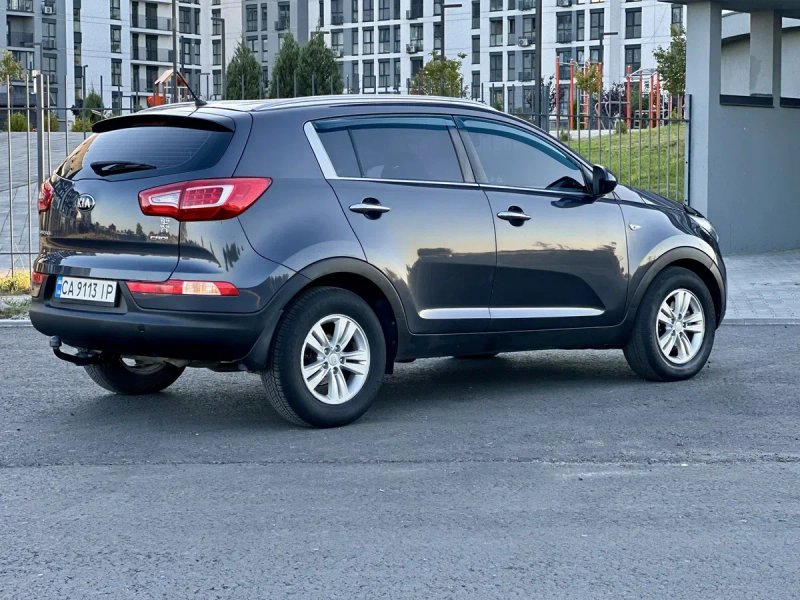 Кіа Sportage 2012 — фото 4