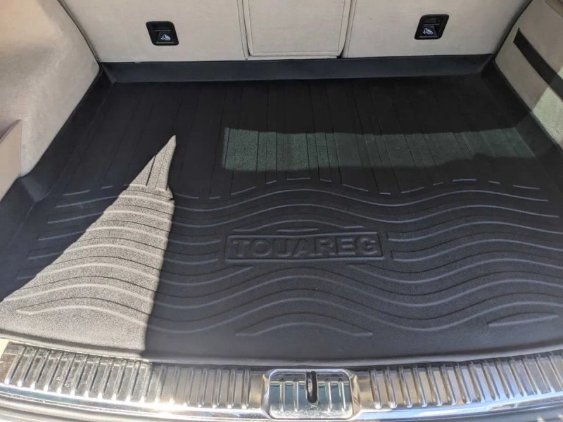 Килимок в багажник багажника VW Touareg ФВ Туарег коврик багажника Туарег 2010-2025 коврик в багажник поддон багажника полік — фото 2