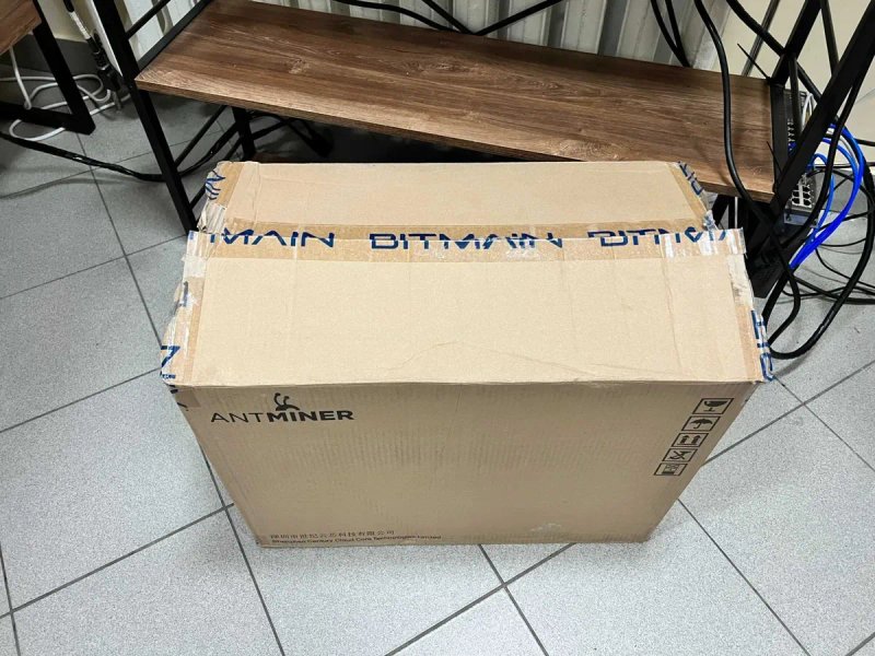 Кількість Б/в Майнери Asic Bitmain Antminer S19 90 Th 3100Вт +Гарантія — фото 7