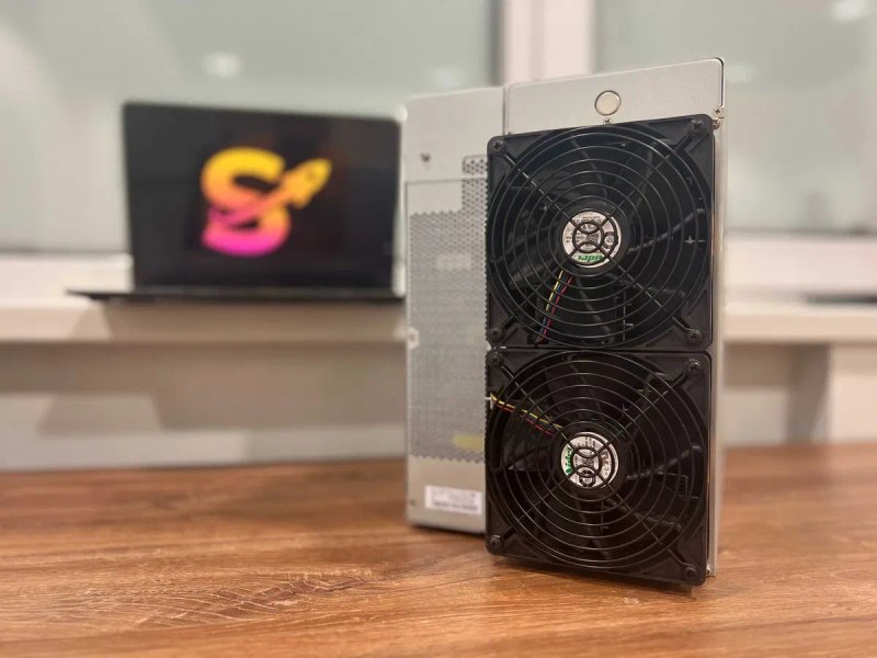Кількість! Б/в Майнери Asic Bitmain Antminer S19j Pro+ 120 Th 3450 Вт — фото 3