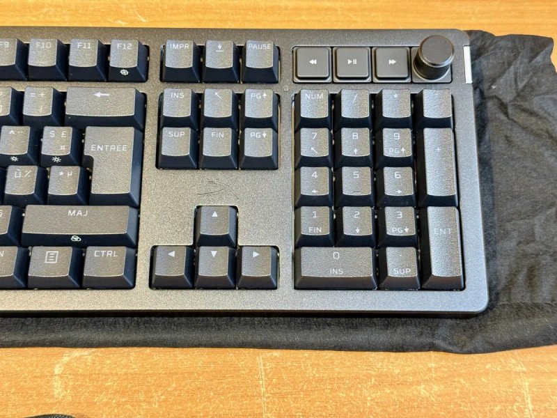 Клавіатура дротова ігрова HyperX Alloy Rise AR001 / Механічна / HyperX Red Switch / RGB підсвітка — фото 6