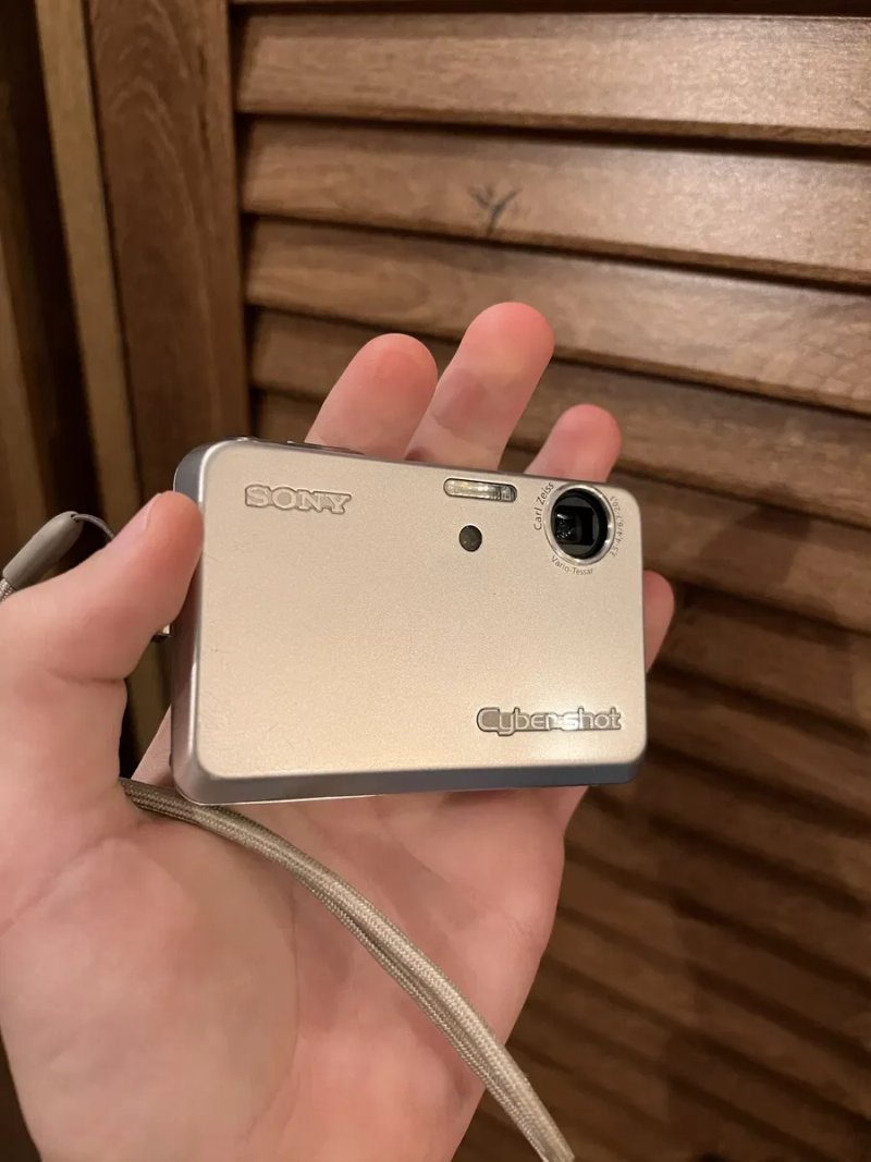 Колекційний цифровий фотоапарат Sony Cyber-shot DSC-T3 Silver (CCD / Full Set / Y2K) Рідкість! — фото 2