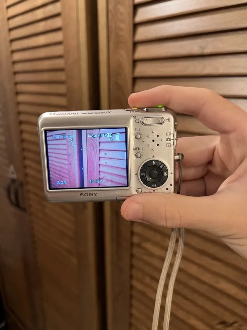 Колекційний цифровий фотоапарат Sony Cyber-shot DSC-T3 Silver (CCD / Full Set / Y2K) Рідкість! — фото 3