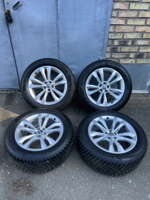 Колеса Audi R19 с зимней резиной Goodyear UltraGrip Ice Arctic SUV 255/55 R19
