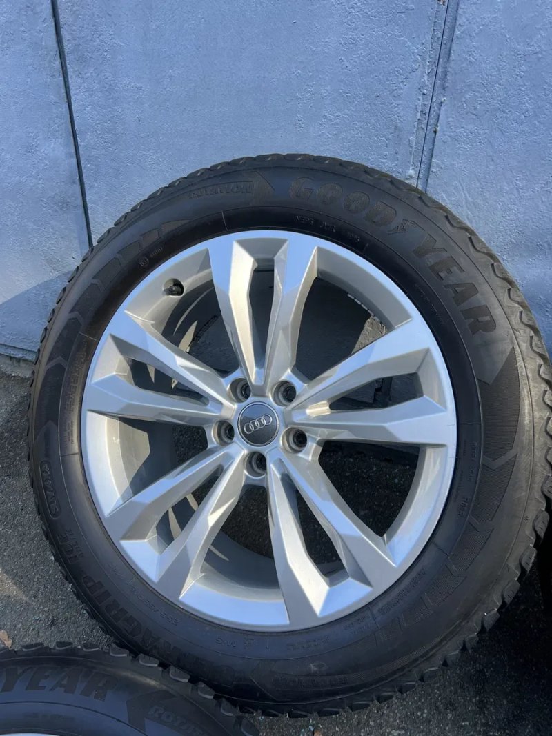 Колеса Audi R19 с зимней резиной Goodyear UltraGrip Ice Arctic SUV 255/55 R19 — фото 2